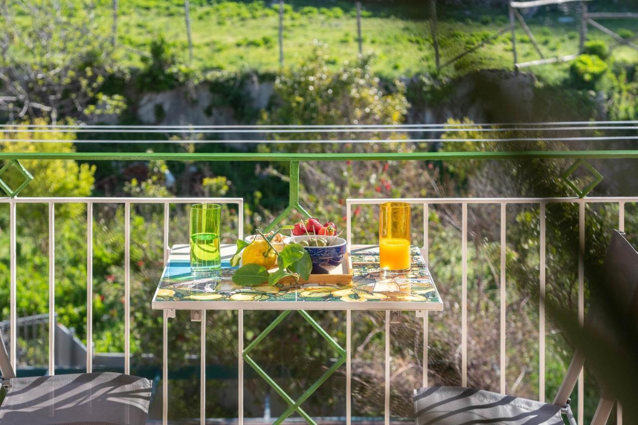 Casa Aura - Amalfi Coast Apartment ไมยอรี ภายนอก รูปภาพ